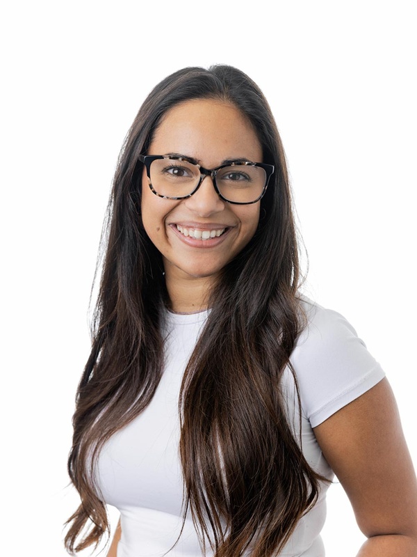  Jasmine Shah
