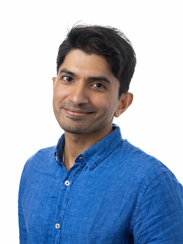 Dr Ritwick Sawarkar