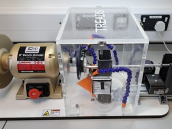 TREADS – short for the Tyre Rubber Emission And Debris System – a bench-top device that recreates tyre wear
